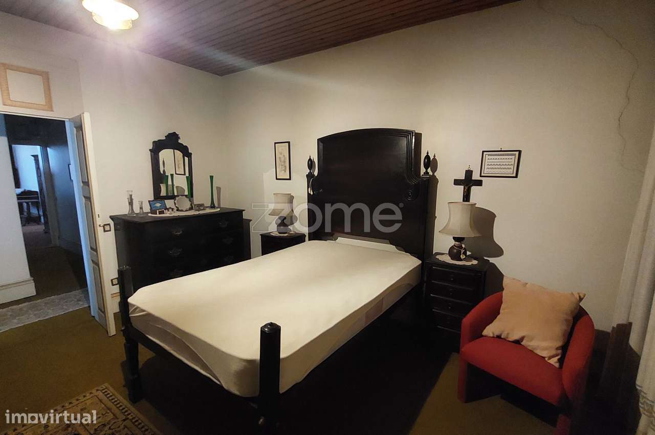 Quinta T4 com Terreno de 1.800 m² em Nogueira do Cravo-43