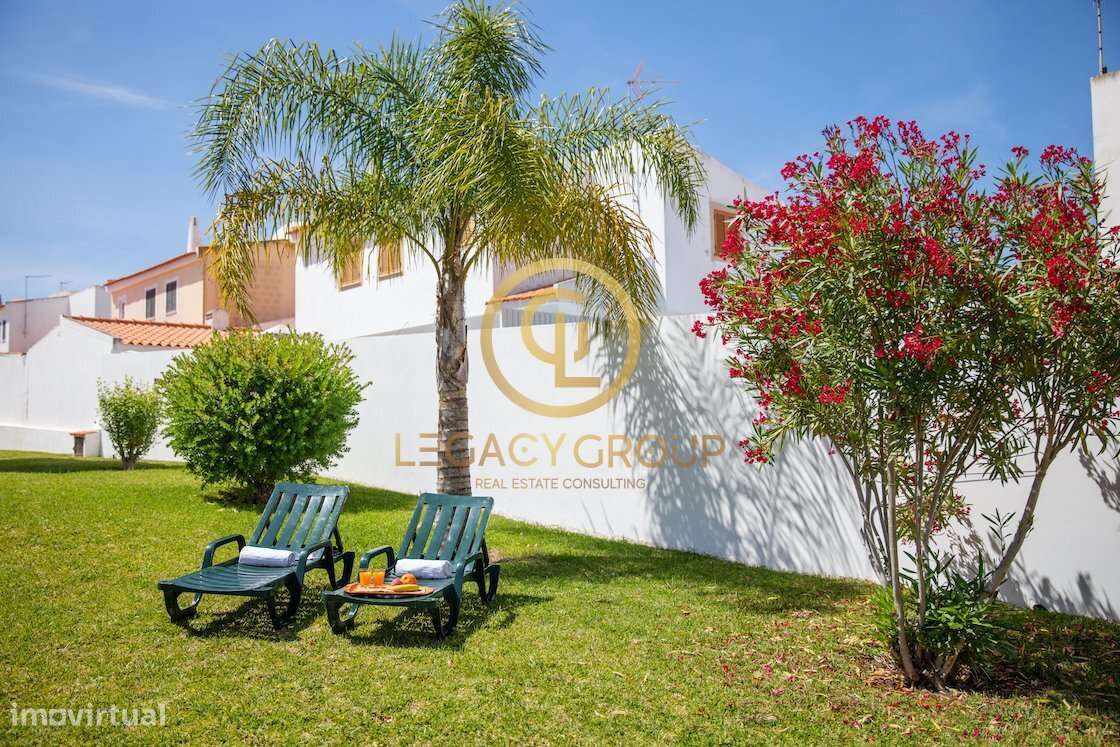 Exclusiva Moradia T3+1 mobilada, com 2 piscinas a apenas 5 minutos...-25