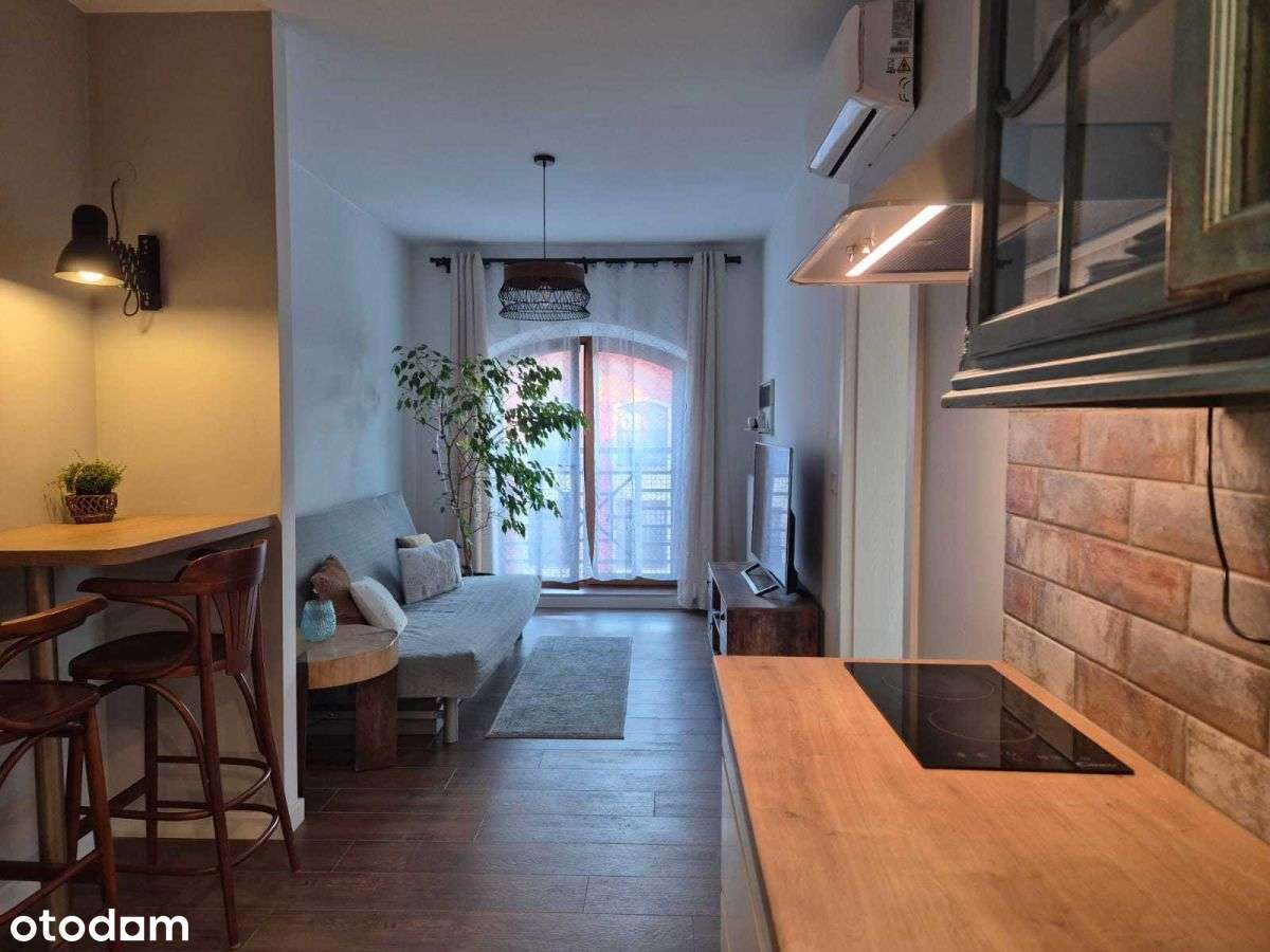 Wrocław, Różanka, kameralne osiedle, 2-12