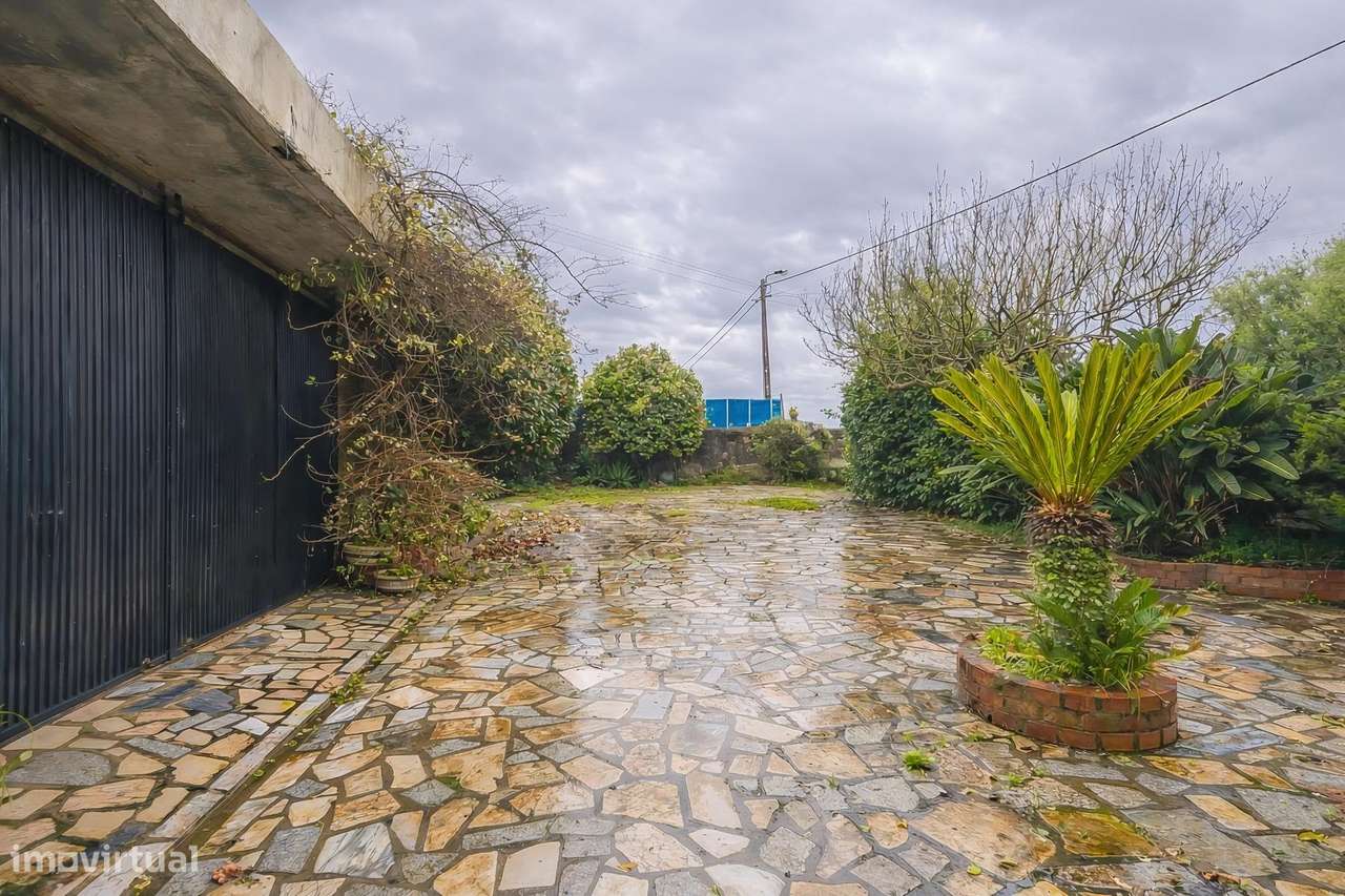 Moradia T8 na Póvoa do Varzim | Oportunidade de Investimento com...-55