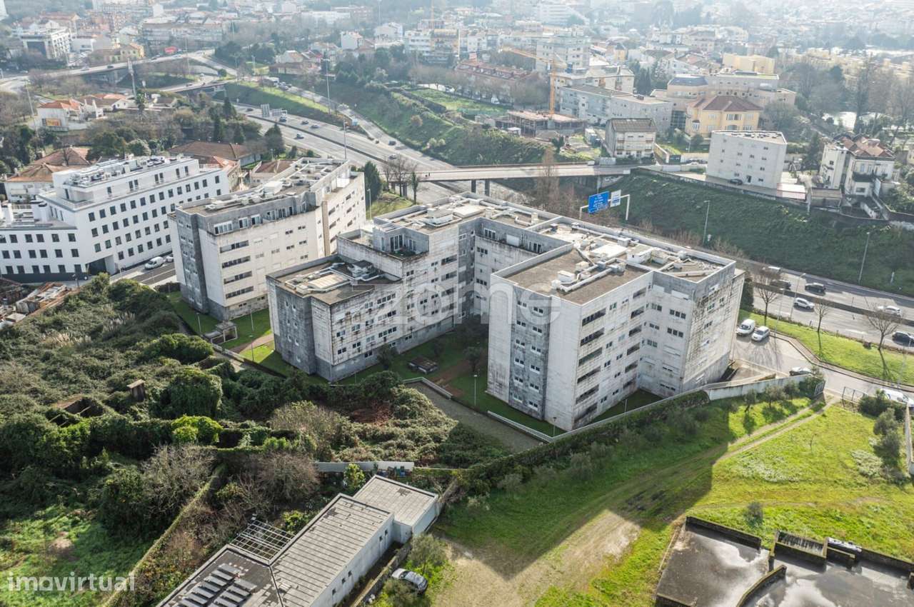 Apartamento T3 com Terraço em Paranhos, Porto. - Grande imagem: 4/37