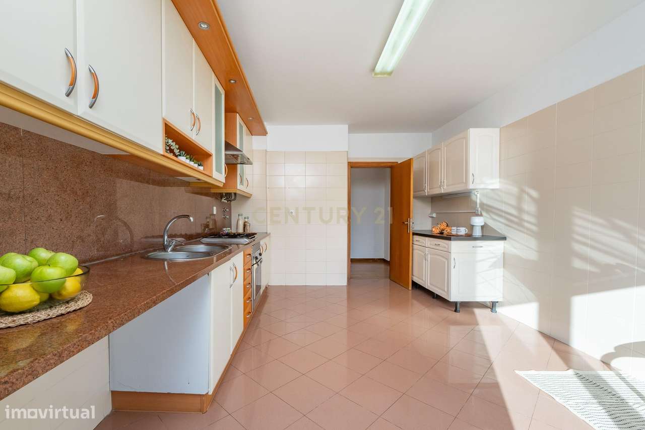 Apartamento T3 Duplex à venda na Malveira - Grande imagem: 4/38