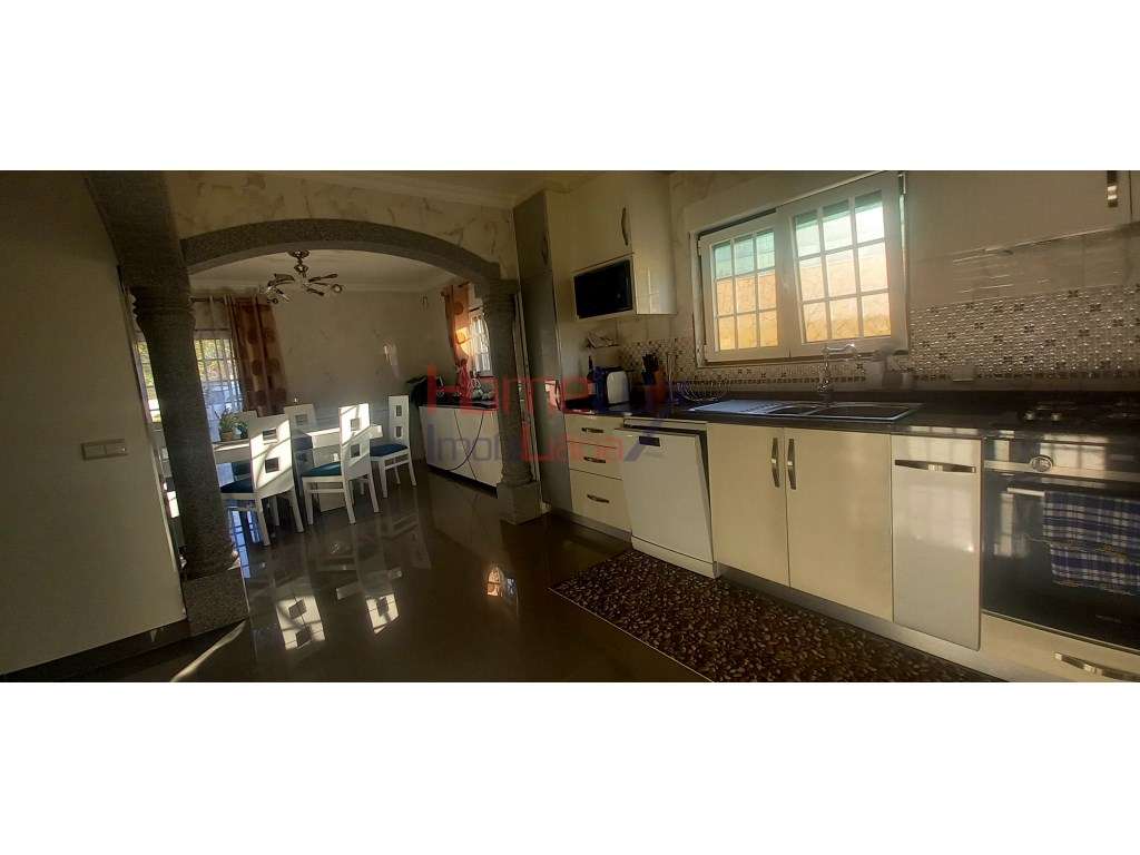 Quinta T2 com Móveis Incluídos junto ao Rio Antuã - Grande imagem: 5/60