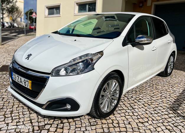 Peugeot 208 1.2 PureTech Active - 2