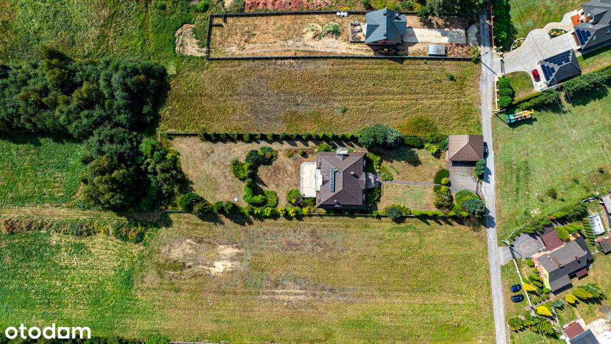 Wyjątkowa rezydencja w zielonej okolicy-19