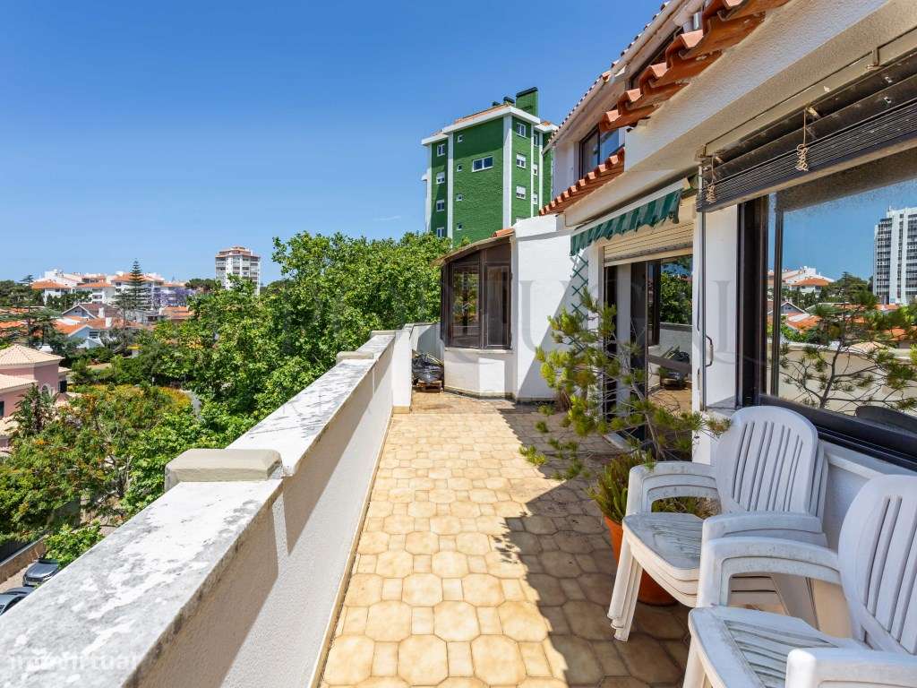 Apartamento T3 com Duas Varandas e Vista Privilegiada - Cascais - P...-5