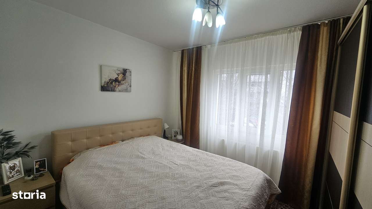 Inchiriez apartament 2 camere decomandat Narcisa/Bicaz - Imagine principală: 5/8