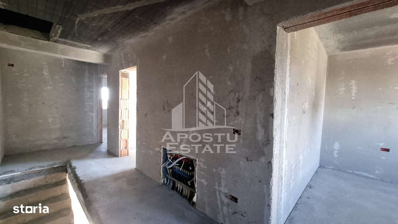 Jumate de duplex P+1 cu 4 camere, Giarmata Vii - Imagine principală: 5/11