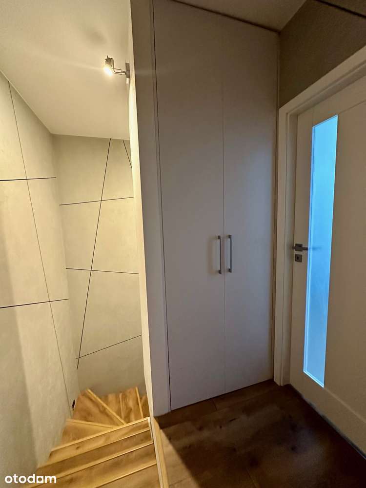 Duży dwupoziomowy apartament z sauną 89 mkw-11