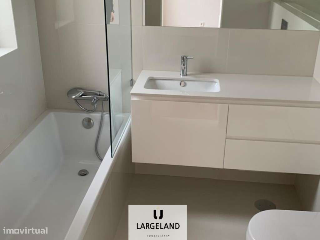 Apartamento T1 Último Andar no Green Park único - Grande imagem: 4/10