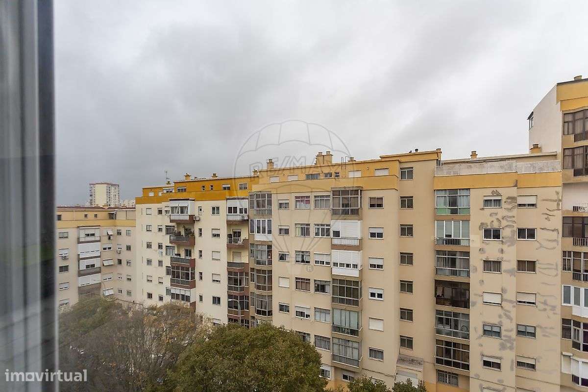 Apartamento – Amadora, Águas Livres - Mais