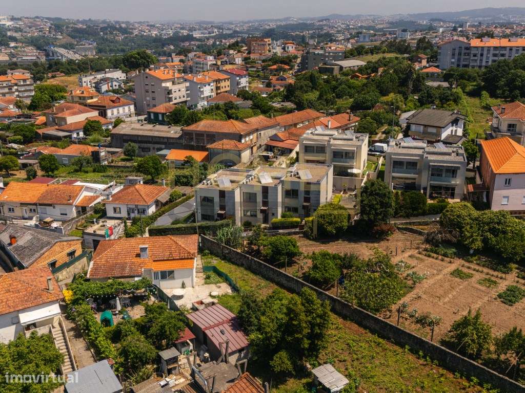 Moradia T3 em Oliveira do Douro, Vila Nova de Gaia-43