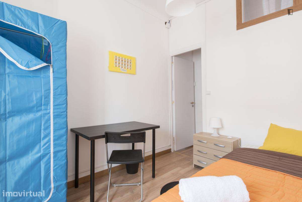Quarto - localizado em Arroios Lisbon - Grande imagem: 3/26