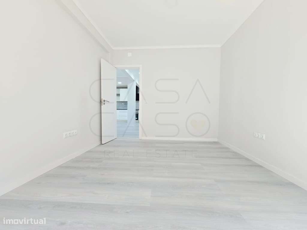 T2 Remodelado com Vista Rio e Ampla Arrecadação | Fonte do Lavra, S...-5