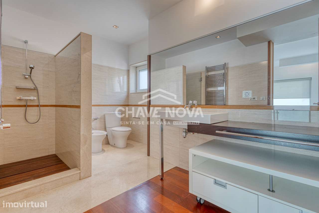 Moradia T3 Canidelo COMO NOVA com Piscina 4 Frentes-18