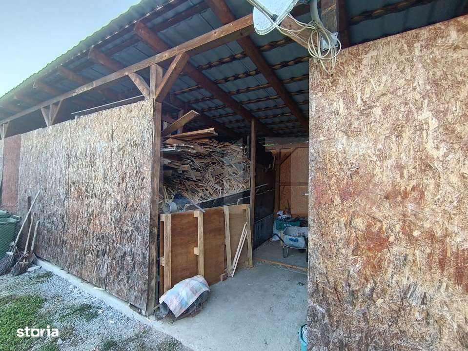 Casa cu 3 camere,baie, bucatarie,anexe.pivnita teren 800 mp - Imagine principală: 5/14