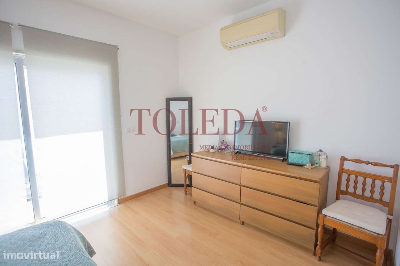 Moradia 4 Pisos com 474m2-35