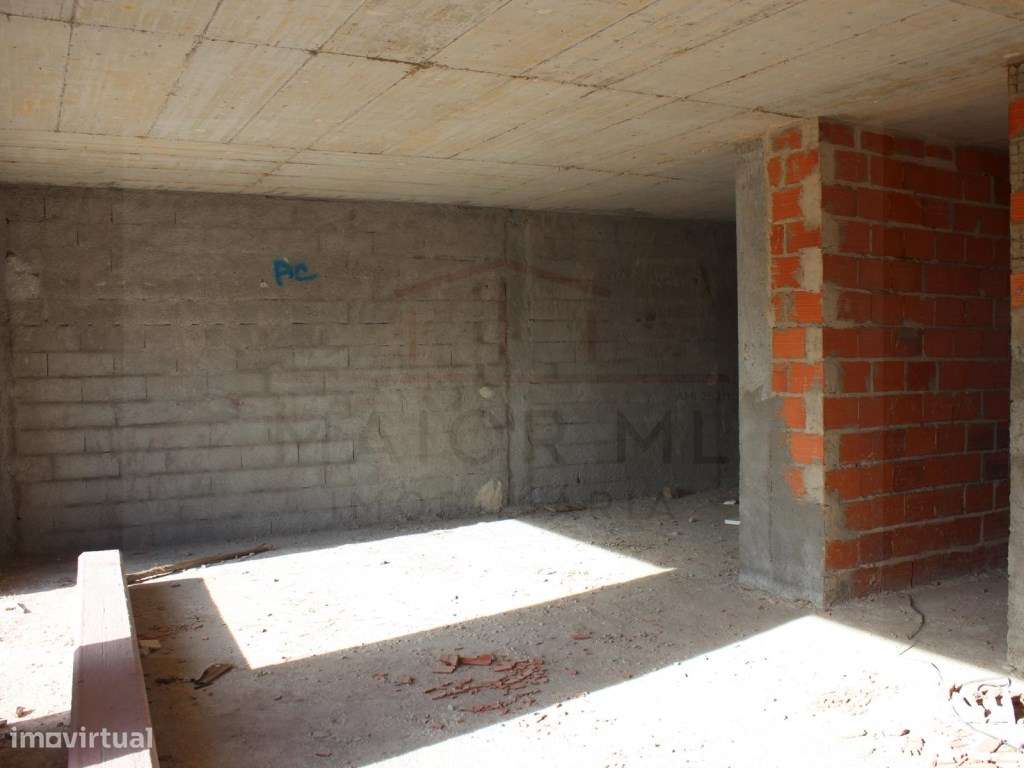 Moradias T3 em construção na urbanização Fonte Lagoa, Rio Maior-13