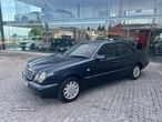 Mercedes-Benz E 220 D Elegance - 1