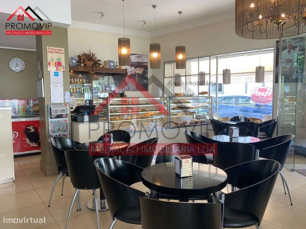 Confeitaria/ Pastelaria no Centro de Santo Tirso - Grande imagem: 4/14