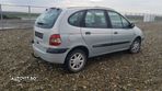 Dezmembram Renault Megane Scenic - 2