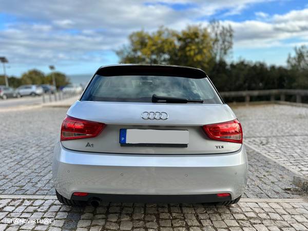 Audi A1 Sportback 1.6 TDI Advance Business Line S-Tronic - 4