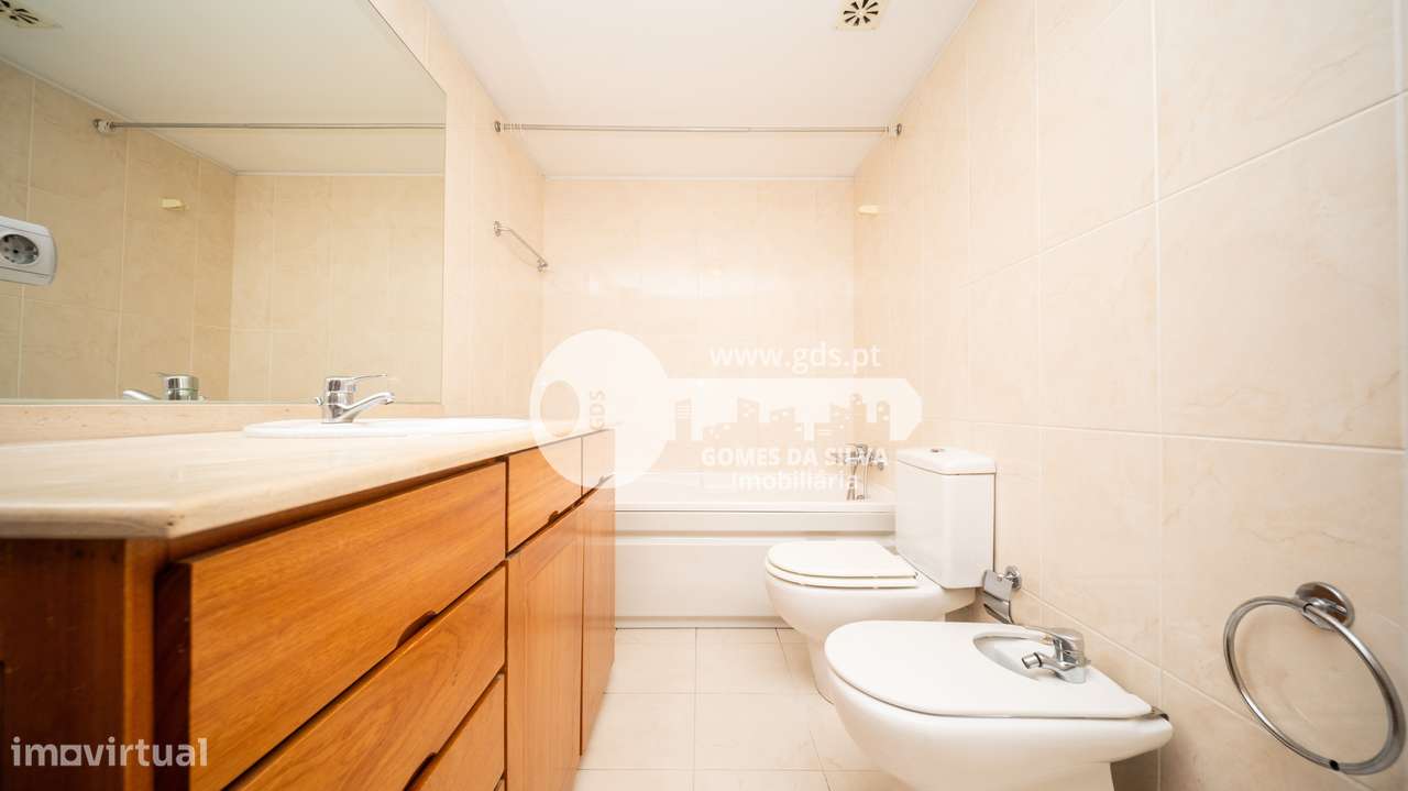 Apartamento T3 com Garagem – Rua José António Cruz, Braga (S. Vítor)-20