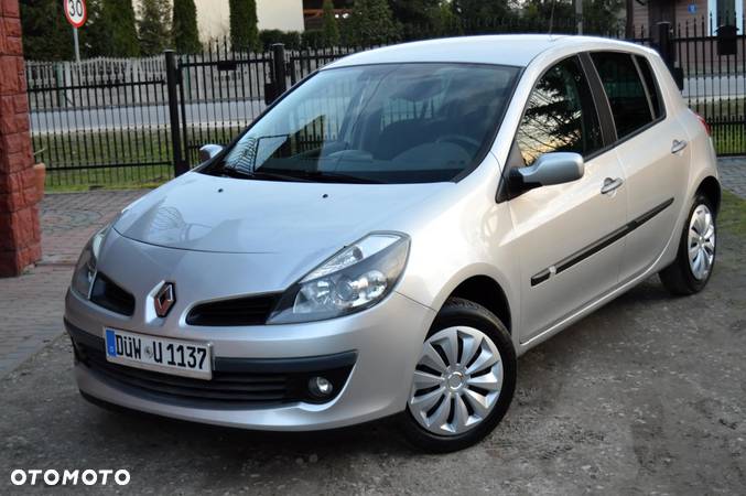 Renault Clio 1.2 16V 75 Collection - 36
