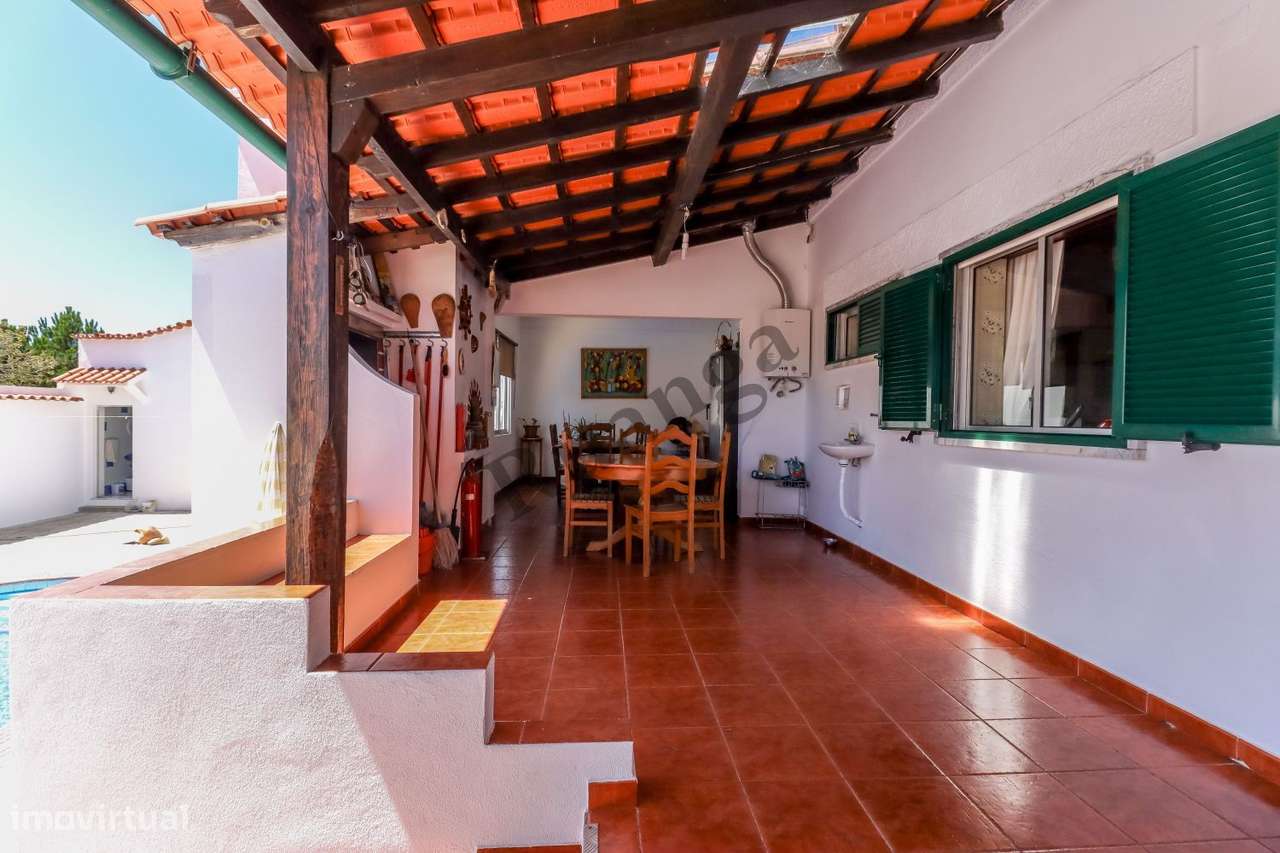 Moradia T3 para venda em Vila Nova de Santo André-26