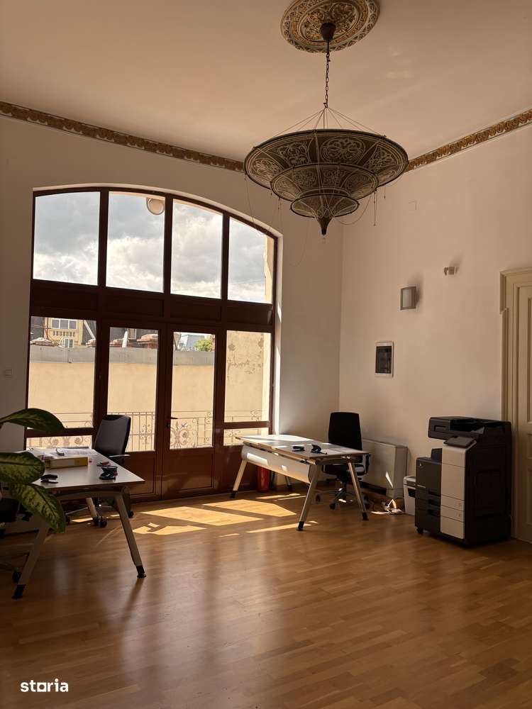 Romana, vila S+P+1+M, 732mp, 14 camere, 1.600.000Euro-15