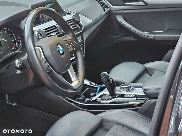 BMW X3 xDrive20d Advantage sport - 8
