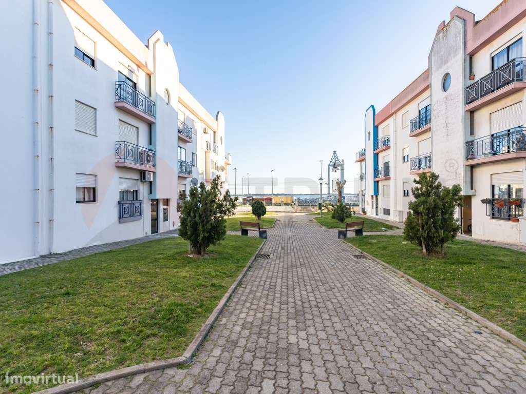 Harmonioso Apartamento com arrecadação-9