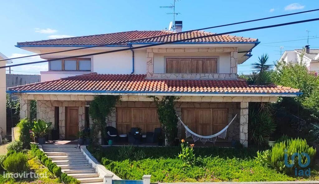 Casa / Villa T4 em Vila Real de 400,00 m2