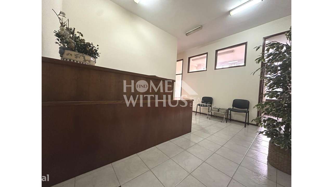 ESCRITÓRIO CENTRO DE ERMESNDE - Grande imagem: 4/21