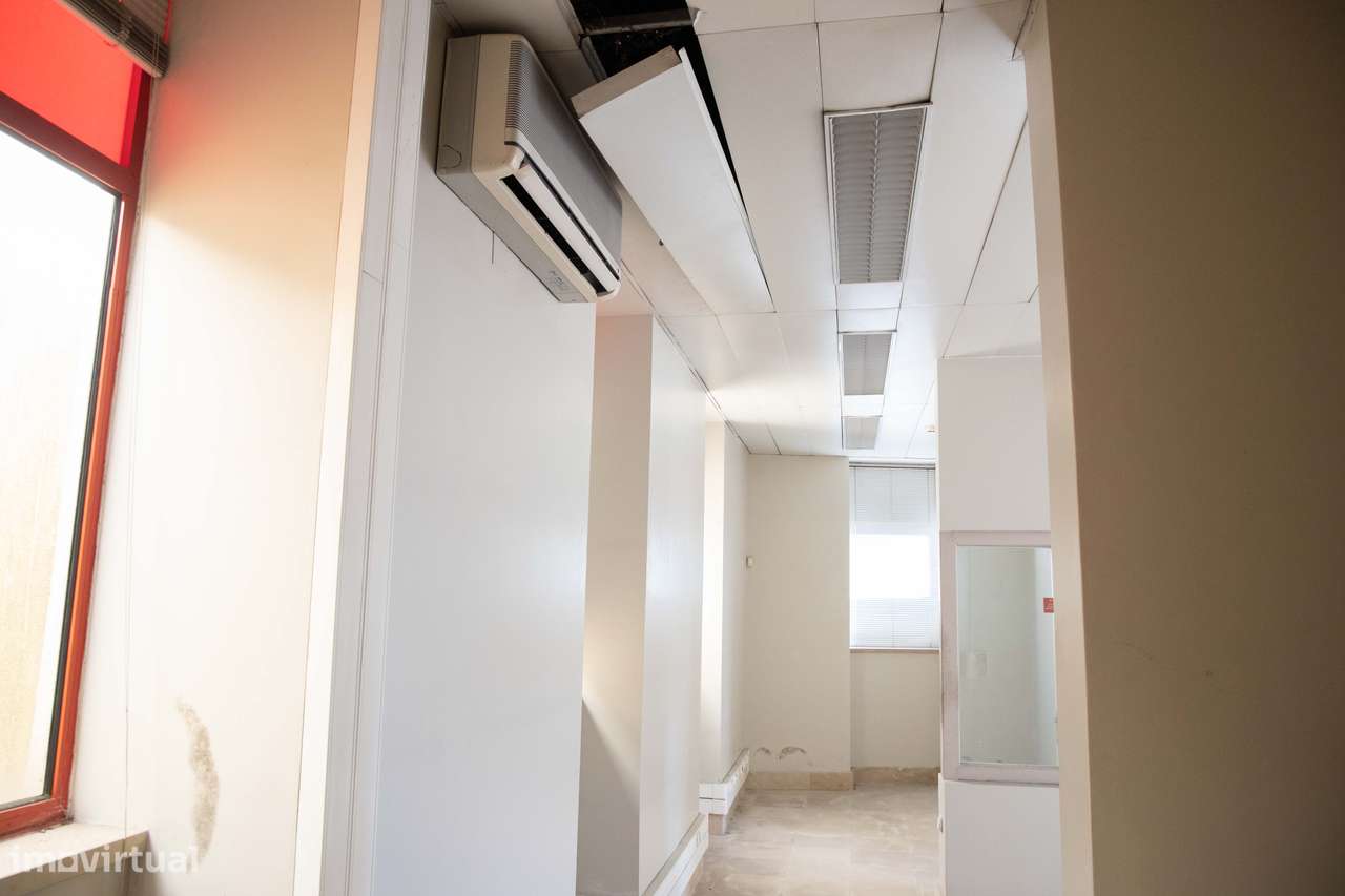 Imóvel comercial em Aveiro-8