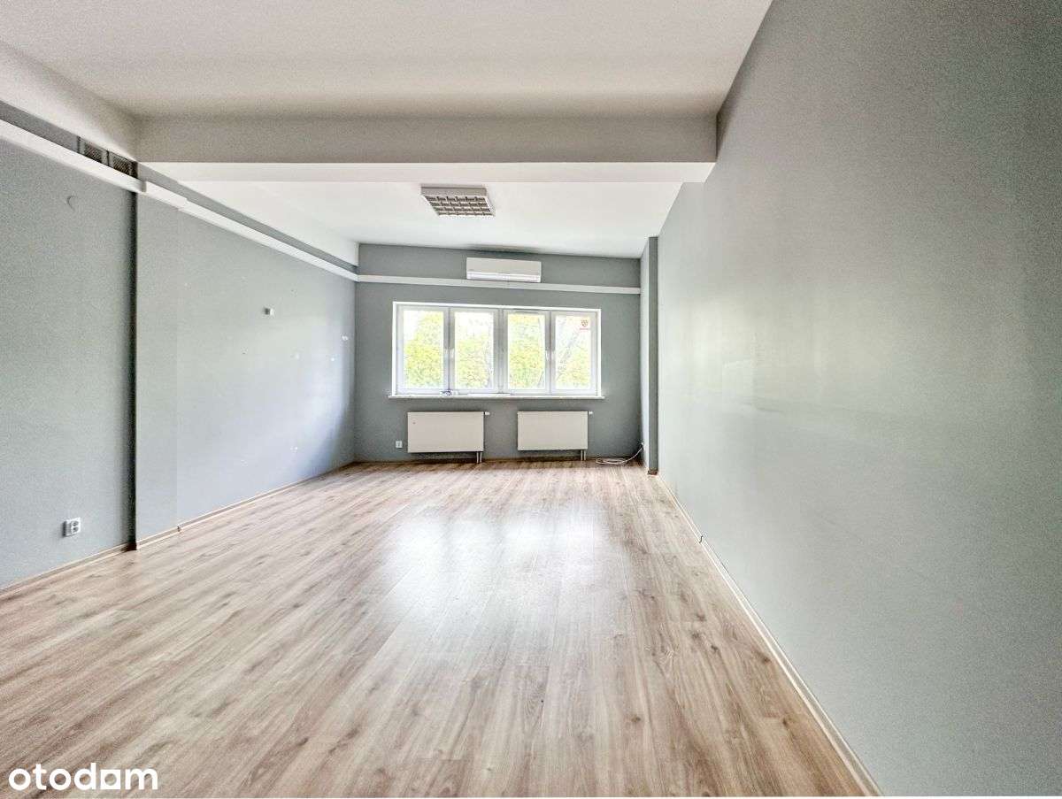 Lokal w centrum na I piętrze, 80m2. - Pełny obrazek: 2/5