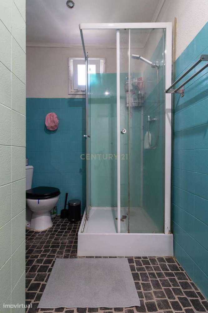 Oportunidade única de investimento em Odivelas – 50% de prédio em prop-13