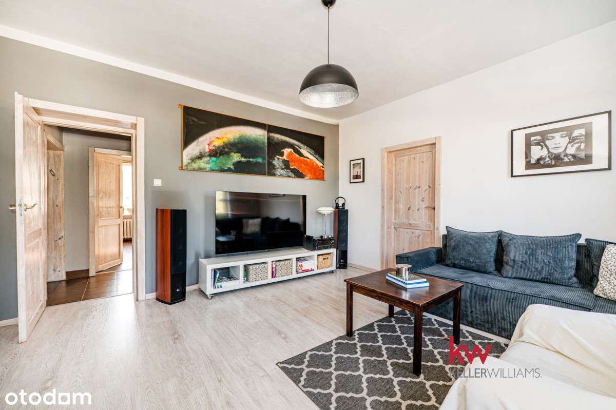 Nowa Cena - Przestronne i klimatyczne mieszkanie - Pełny obrazek: 4/20