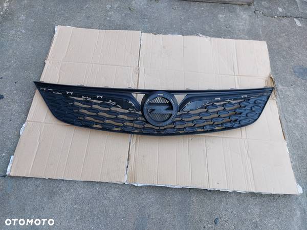 Opel Astra V K 19- Atrapa Grill Oryginał Ideał - 1