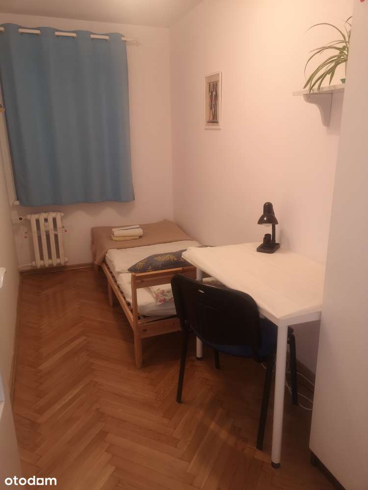 Ciepły przytulny pokój
