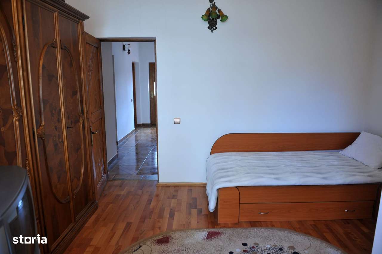 Vila de pe cărțile poștale-3