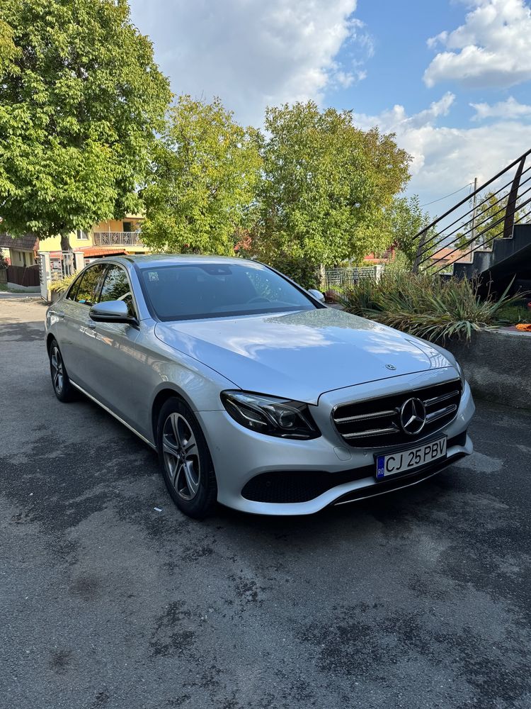 Mercedes-Benz E W213 [2016 - 2023] 220 d 9G-TRONIC Avantgarde 2019