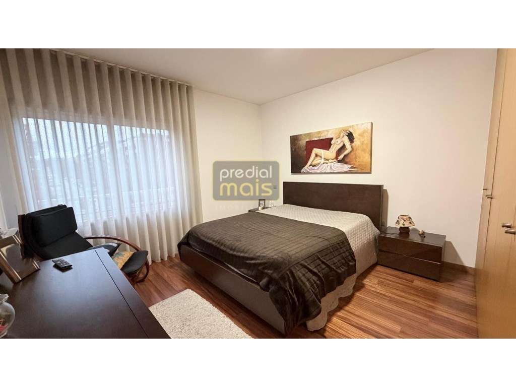 APARTAMENTO T3 C/ NOVO - Junto ao Centro - Zona Privilegiada-8