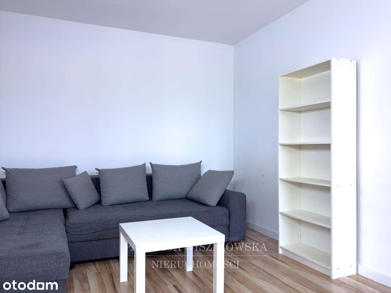 Kawalerka w świetnej lokalizacji, gotowa do wejścia od zaraz!-14
