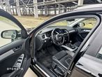 Audi A4 Avant 2.0 TDI DPF clean diesel quattro Attraction - 13