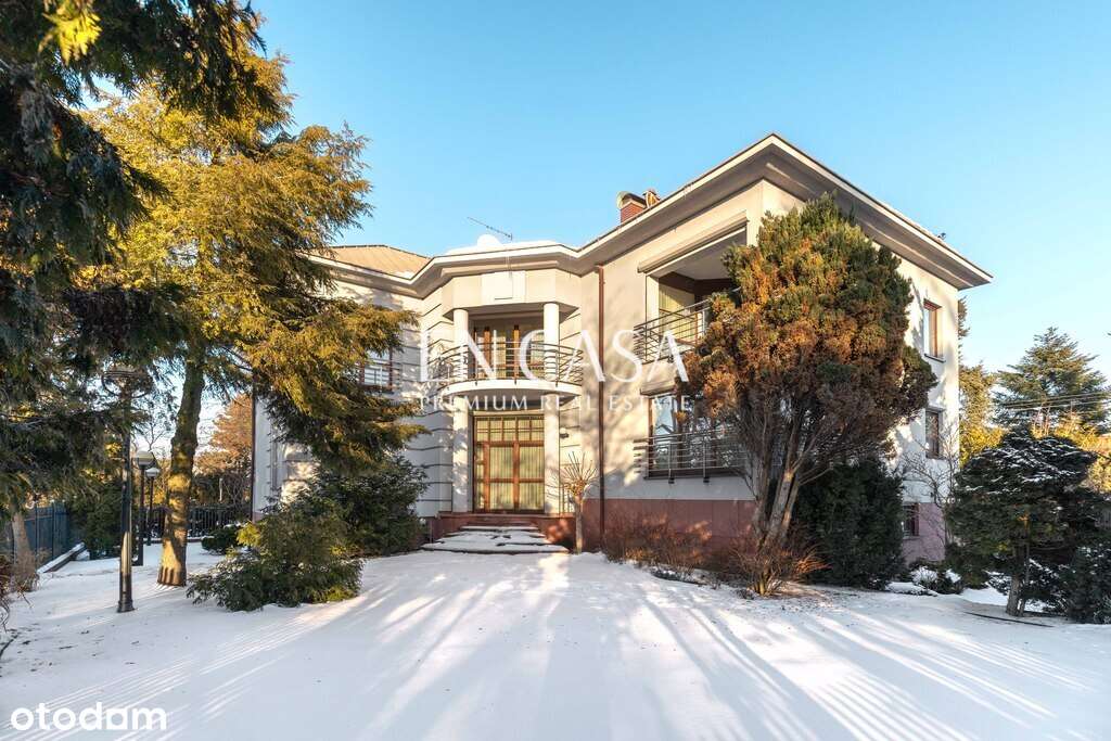 Piękny dom w Konstancinie -Jeziornie-16