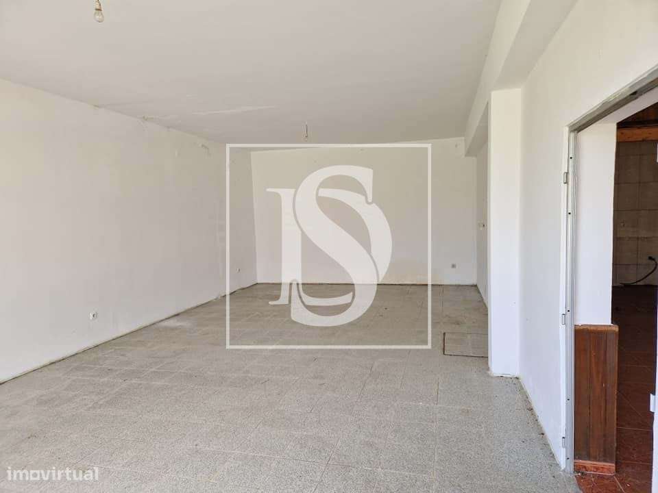 Venda de Moradia T4 independente em S. João da Corveira, Valpaços-14