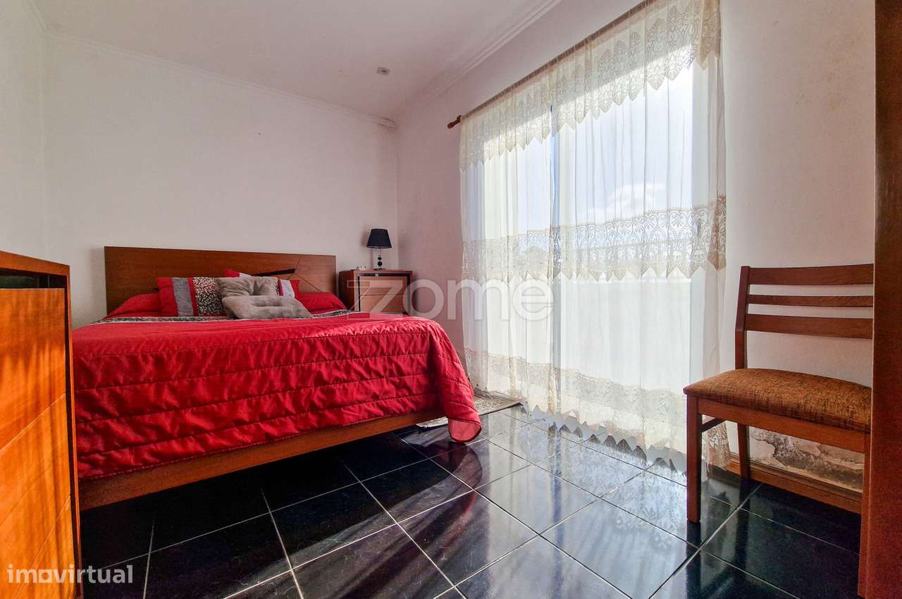 Moradia T3 com Entrada Lateral e Quintal – Relva, Ponta Delgada - Grande imagem: 5/20