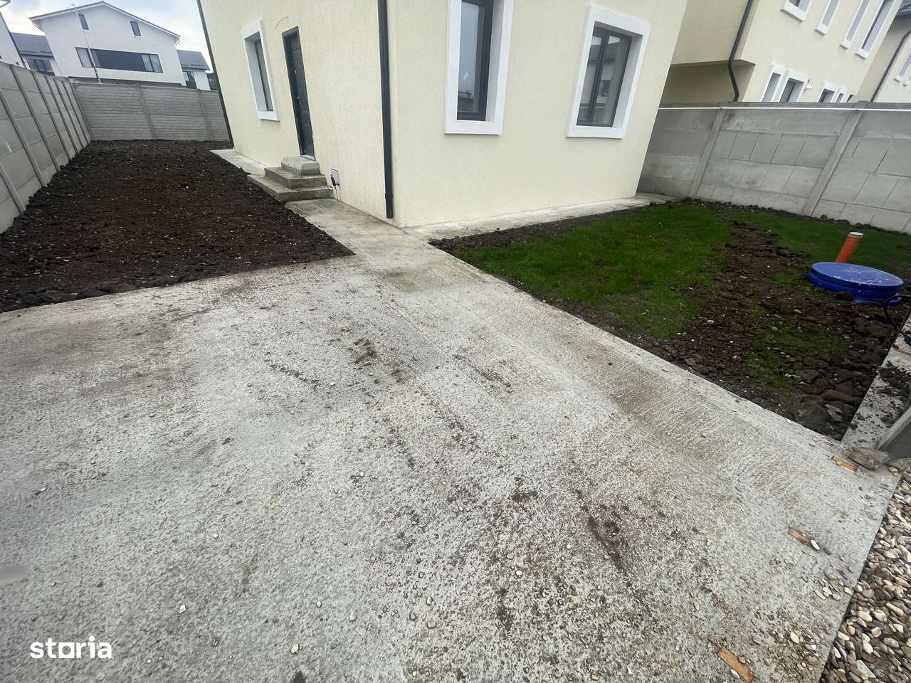 Casă modernă, spațioasă și personalizabilă, într-o zonă liniștită-9