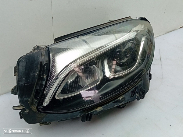 Farol Otica Esquerda Xénon Mercedes-Benz Glc (X253) - 2